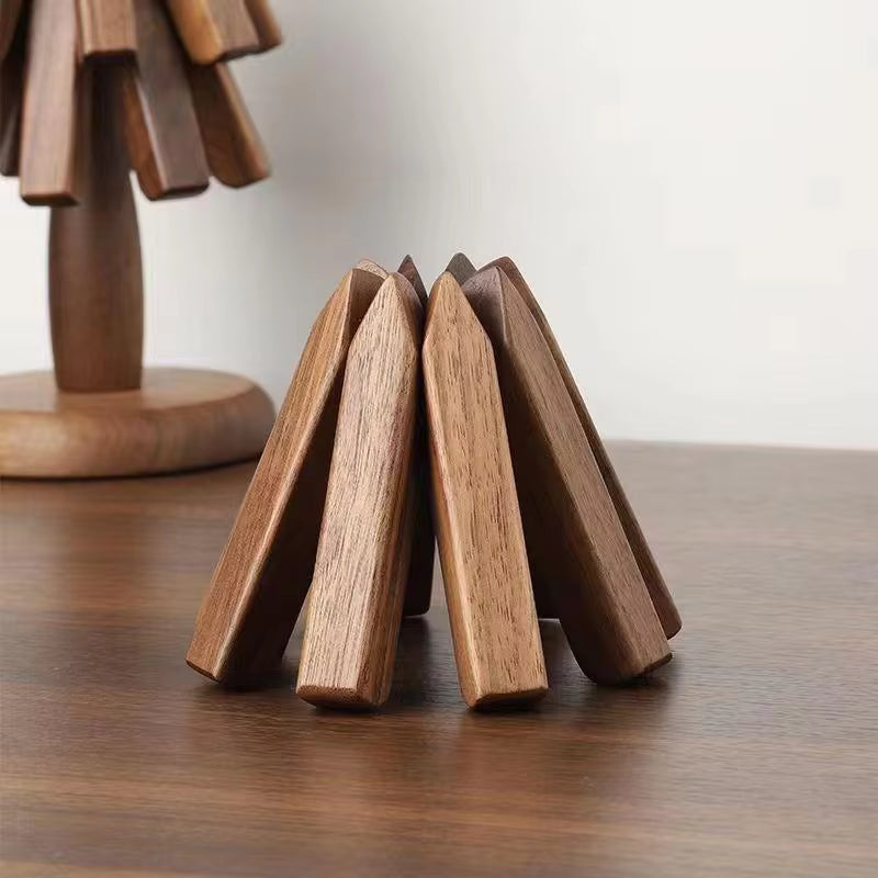 Professional Wooden Tree-Shaped Trivet Set for Hot Dishes - Insulated Coasters Ideal for Teapots and Hot Pots - Perfect Gift for Halloween and Christmas