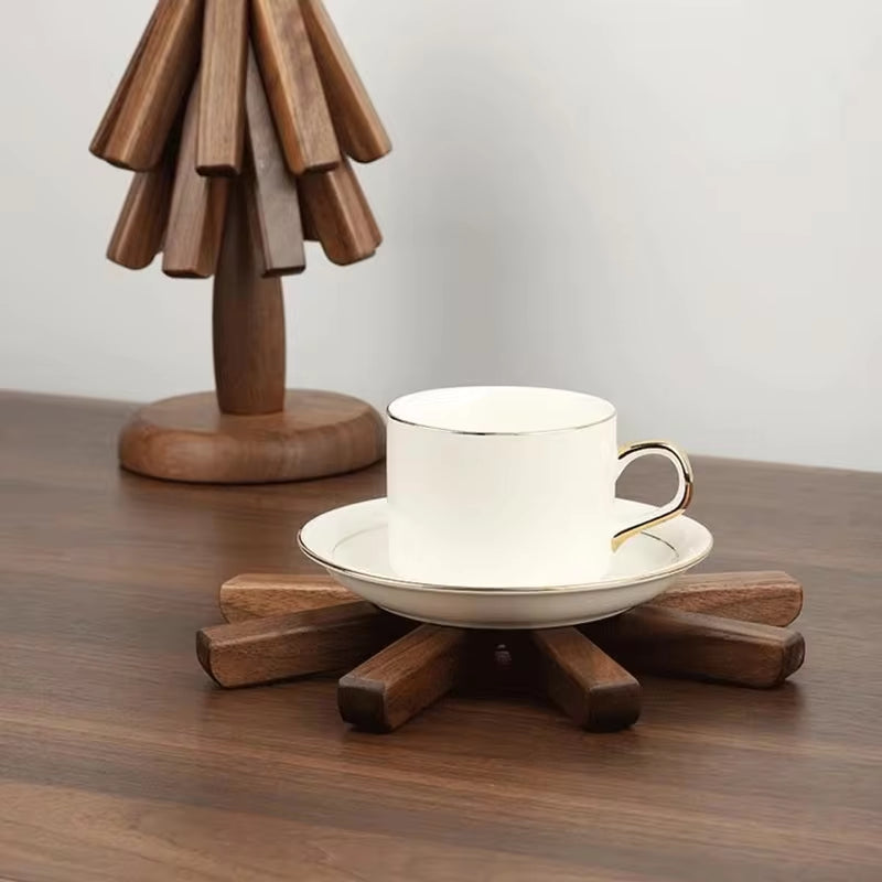 Professional Wooden Tree-Shaped Trivet Set for Hot Dishes - Insulated Coasters Ideal for Teapots and Hot Pots - Perfect Gift for Halloween and Christmas